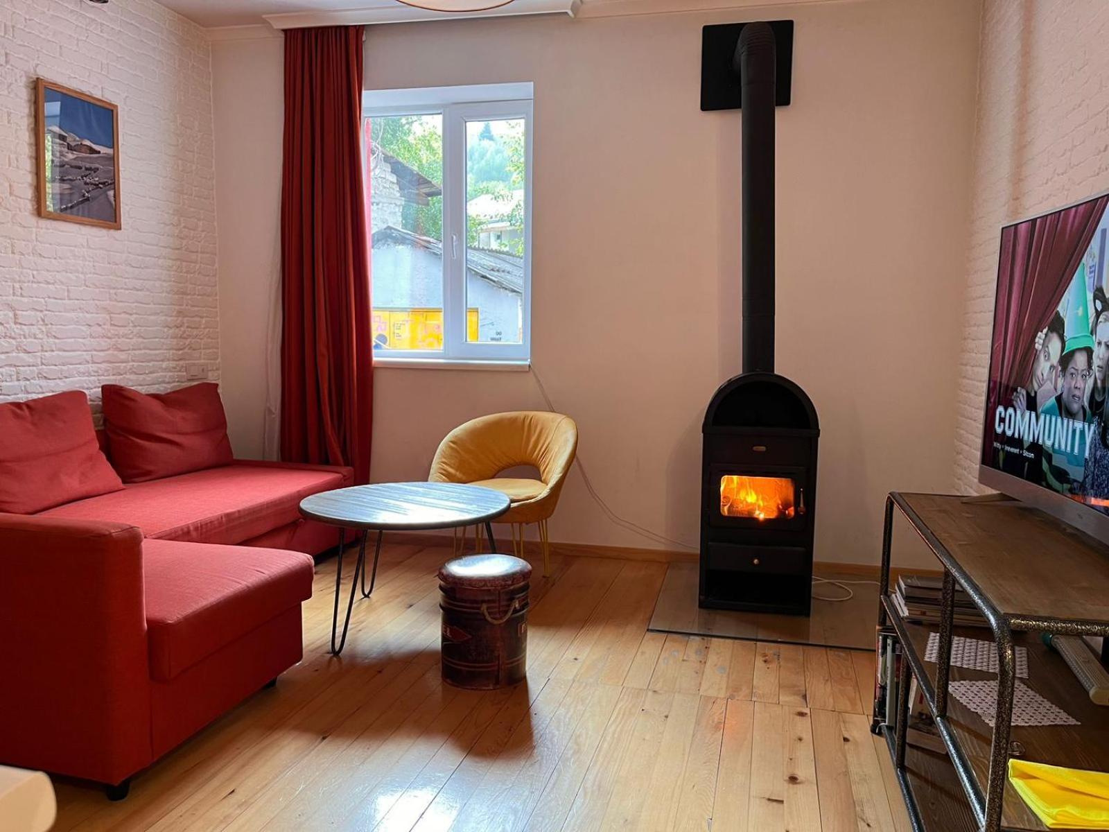 svaneti apartment's Mestia Buitenkant foto
